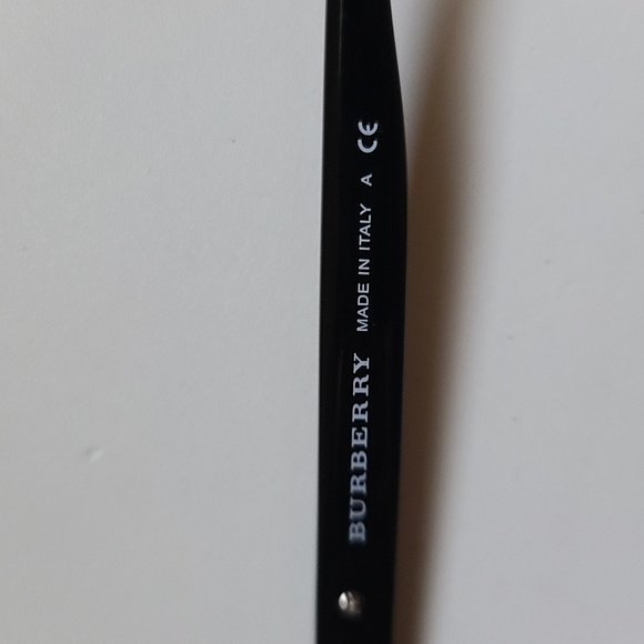 Burberry readers - Picture 3 of 4